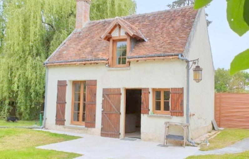 La Petite Maison Dans La Foret Gy-en-Sologne Экстерьер фото